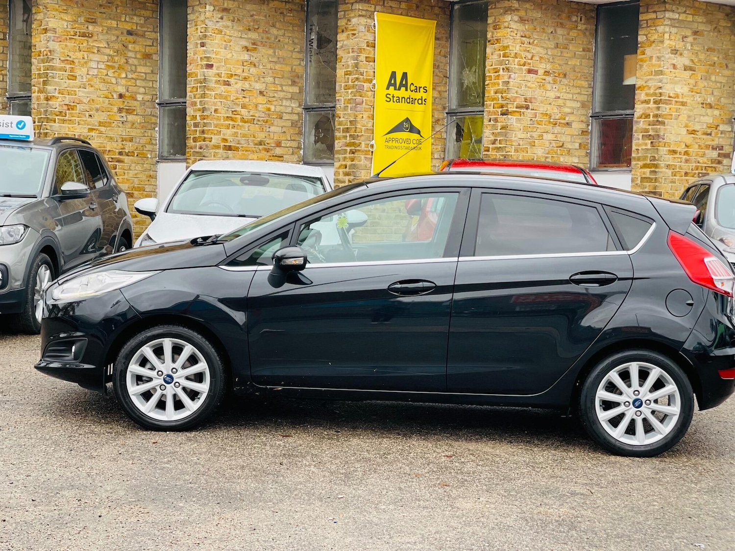 Used Ford Fiesta 2015 for sale - 76780581: Photo 7