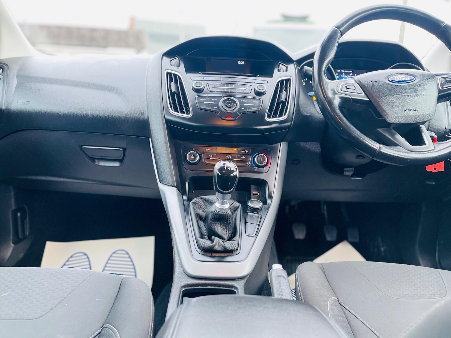 Used Ford Focus 2015 for sale - 76926613: Photo 12