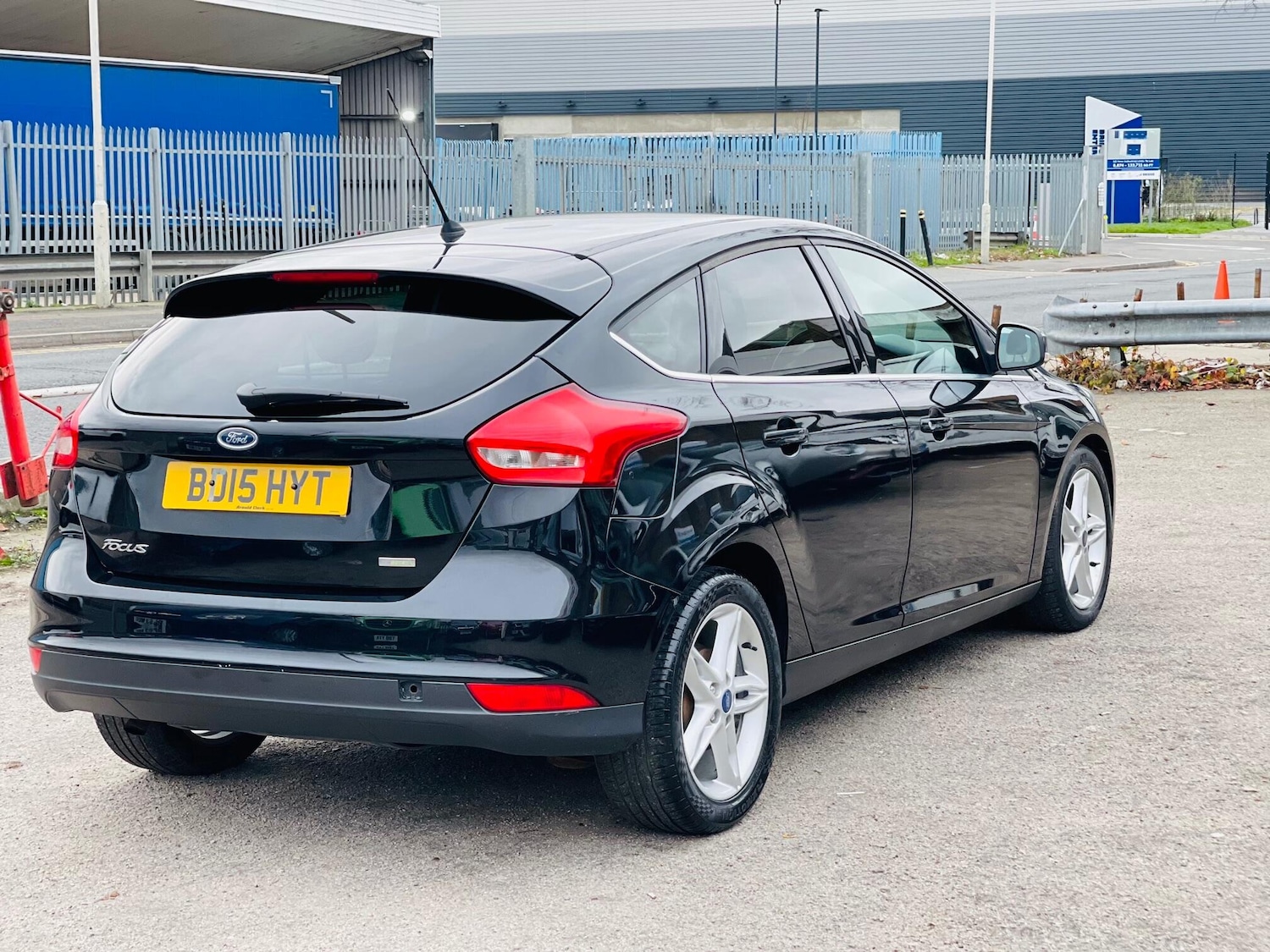 Used Ford Focus 2015 for sale - 76926613: Photo 9