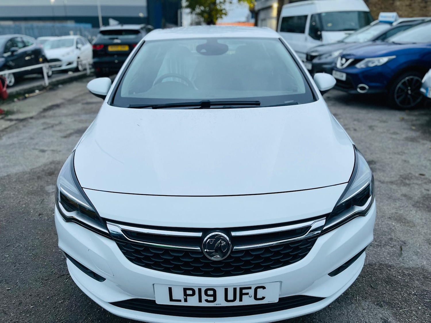 Used Vauxhall Astra for sale - 76727510: Photo 27