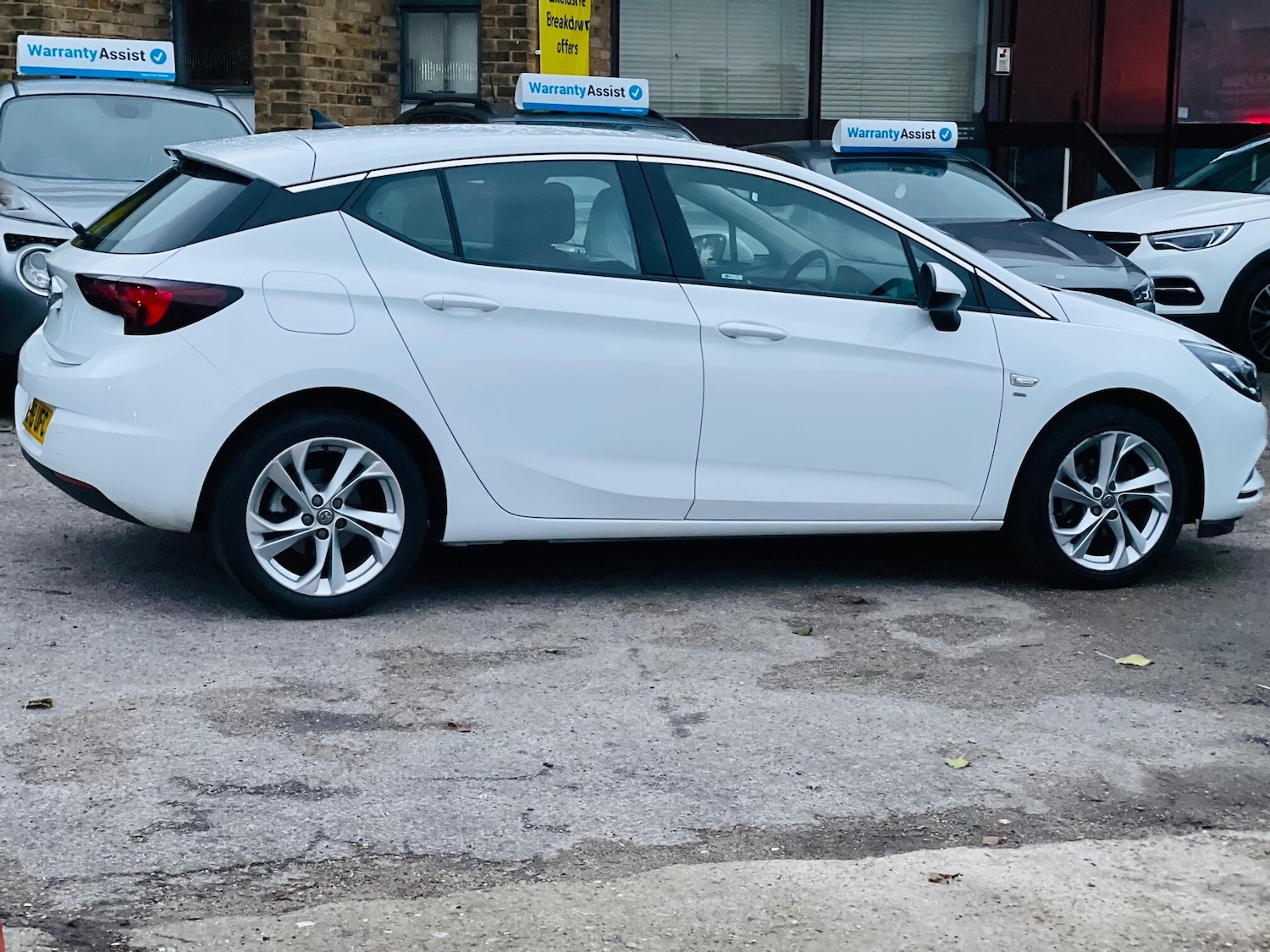 Used Vauxhall Astra for sale - 76727510: Photo 6