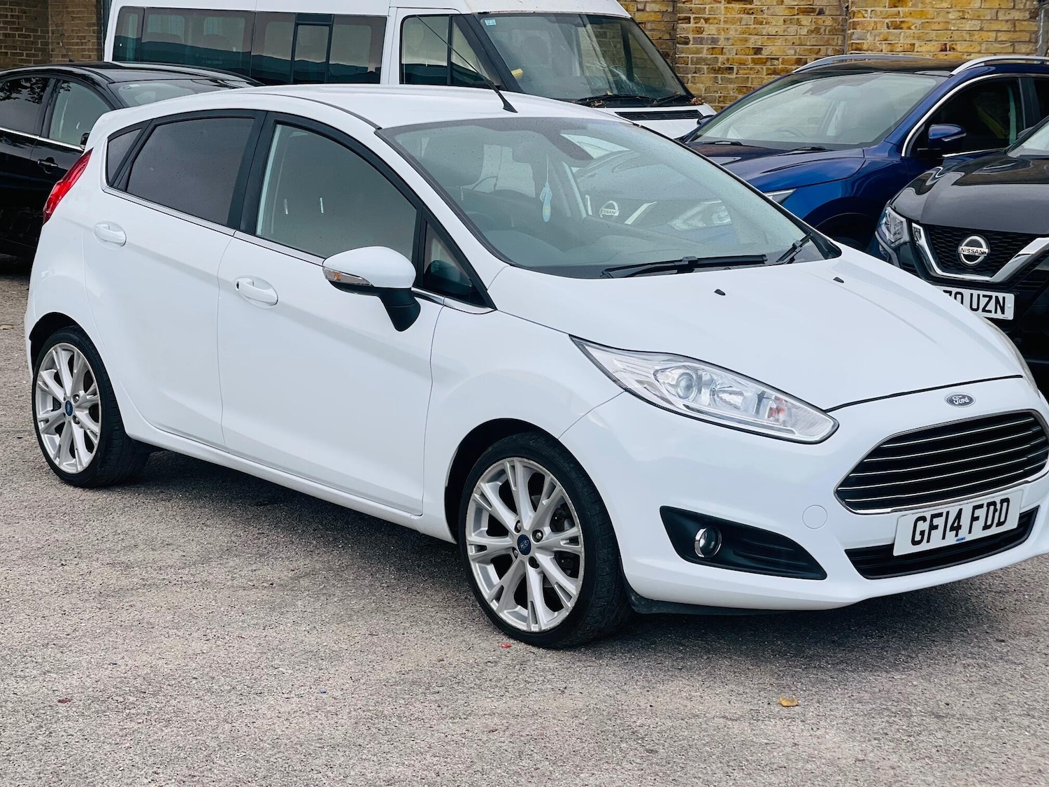 Used Ford Fiesta 2014 for sale - 76607154: Photo 24
