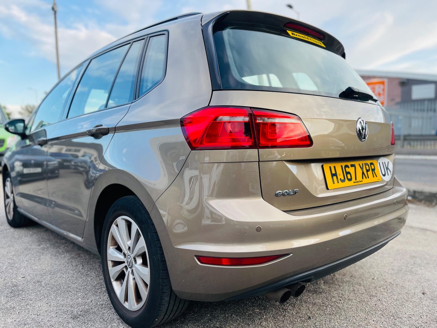 Used Volkswagen Golf SV 2017 for sale - 76270391: Photo 16