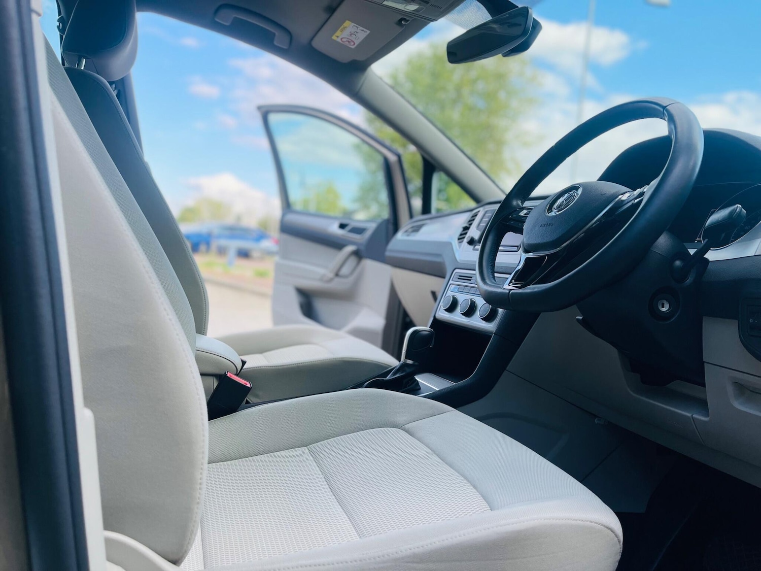 Used Volkswagen Golf SV 2017 for sale - 76270391: Photo 30