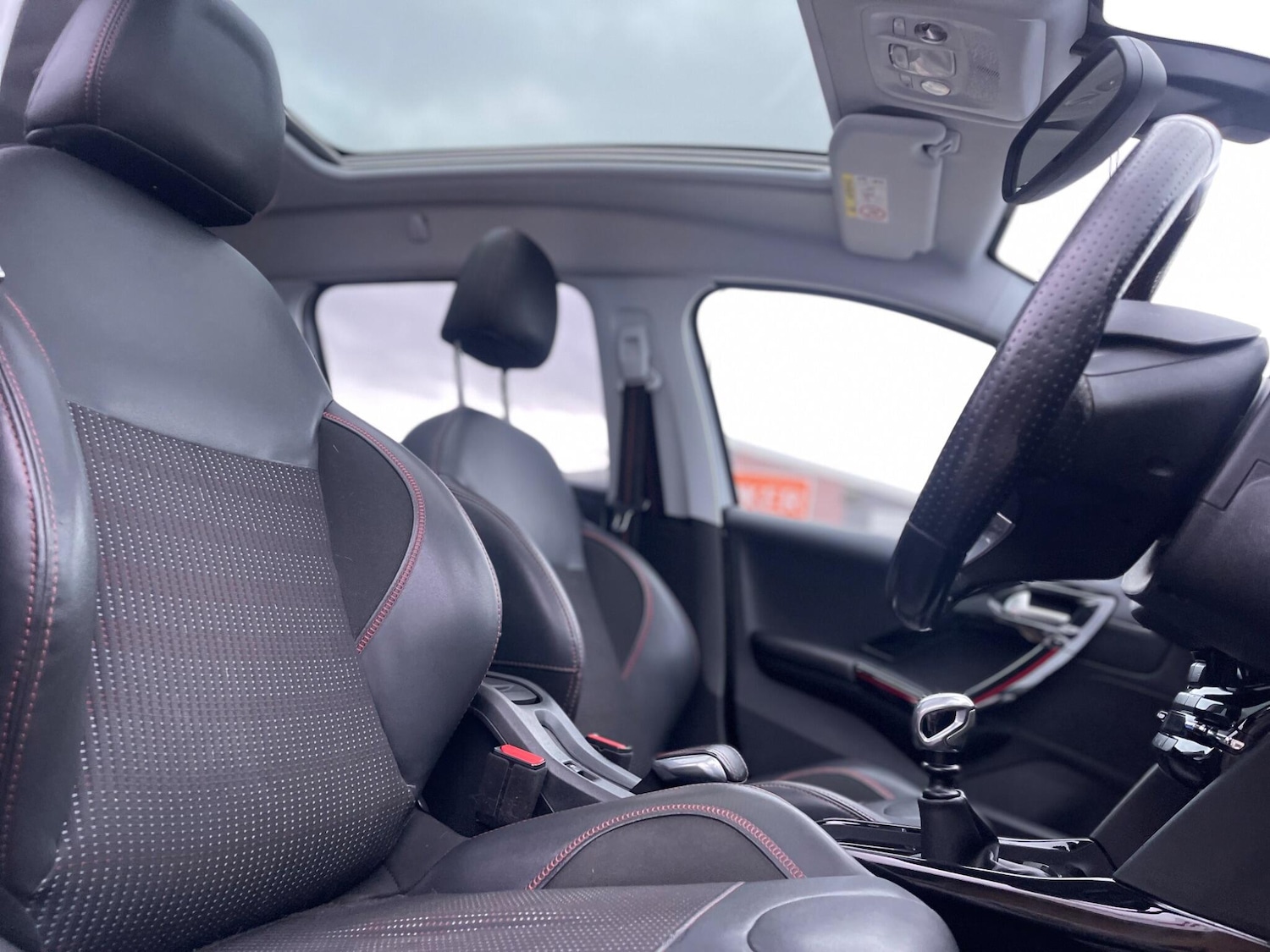 Used Peugeot 2008 2017 for sale - 76926615: Photo 18