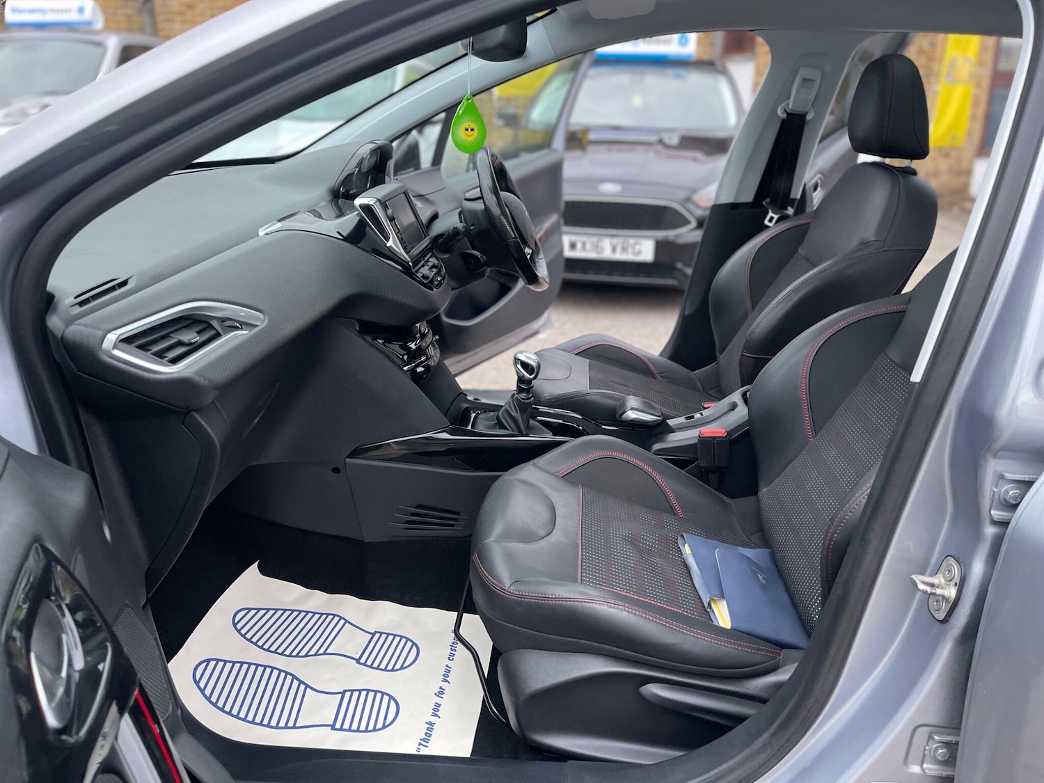 Used Peugeot 2008 2017 for sale - 76926615: Photo 9