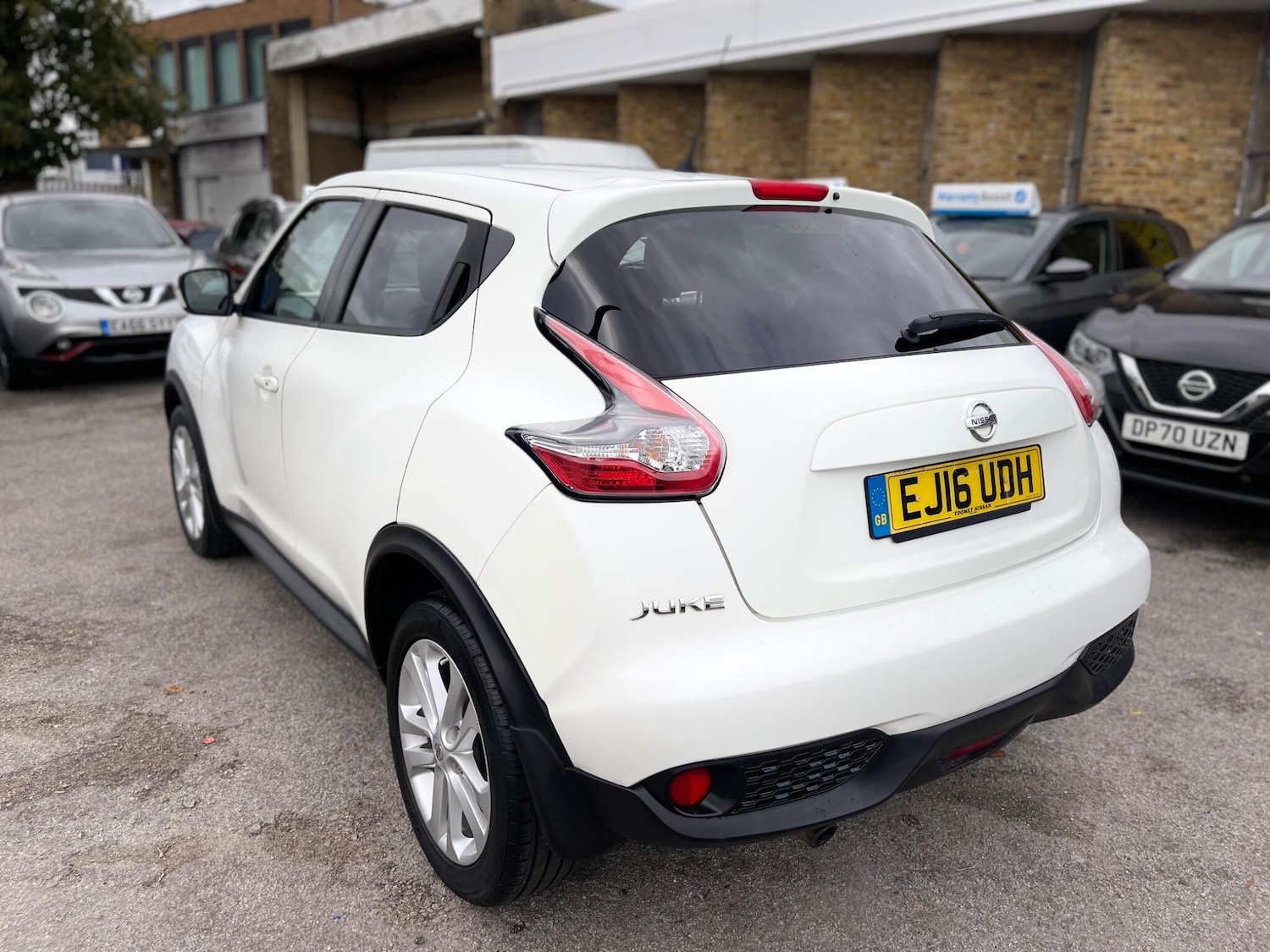 Used Nissan Juke 2016 for sale - 76607313: Photo 32