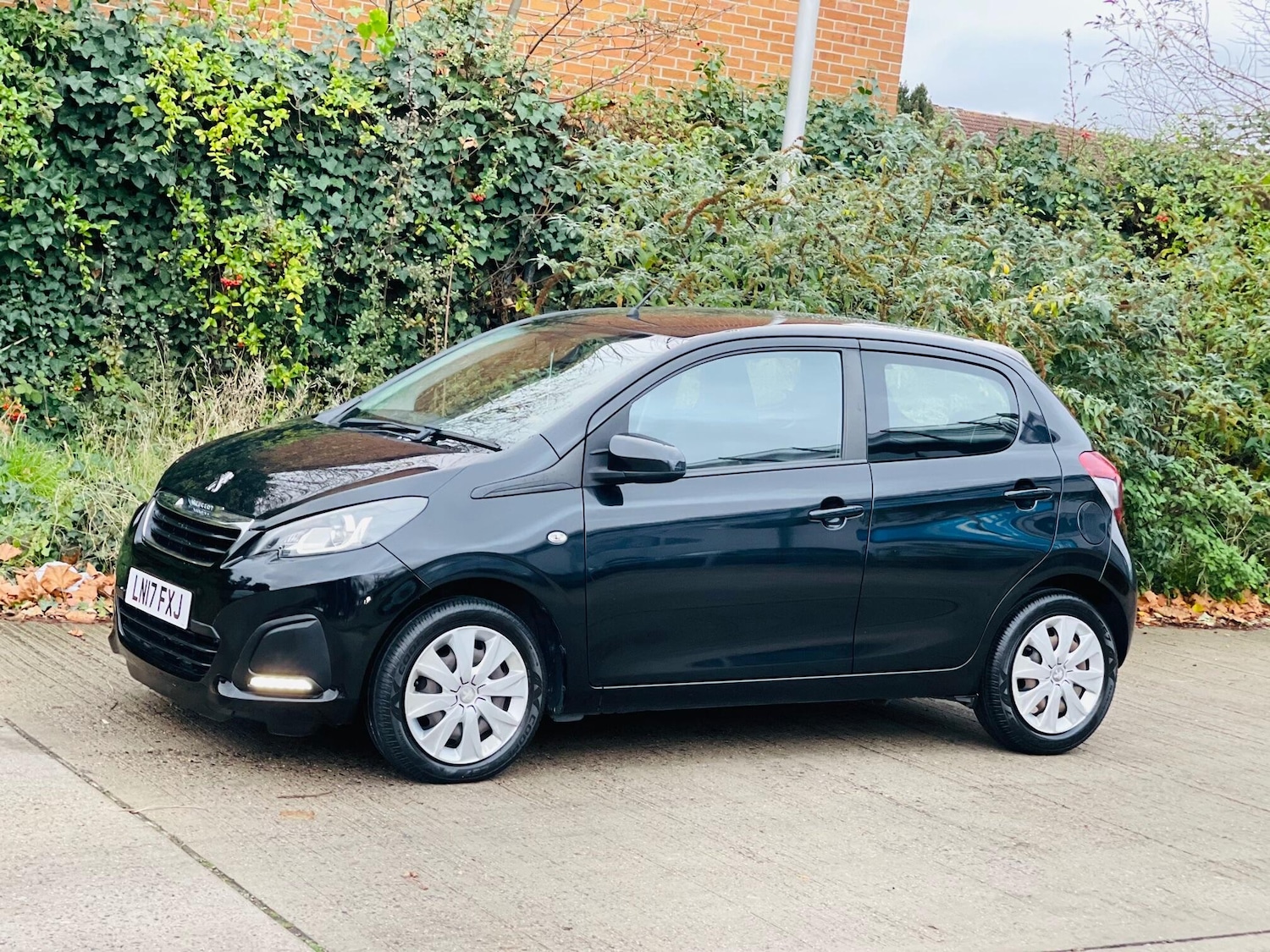 Used Peugeot 108 for sale - 76728346: Photo 24