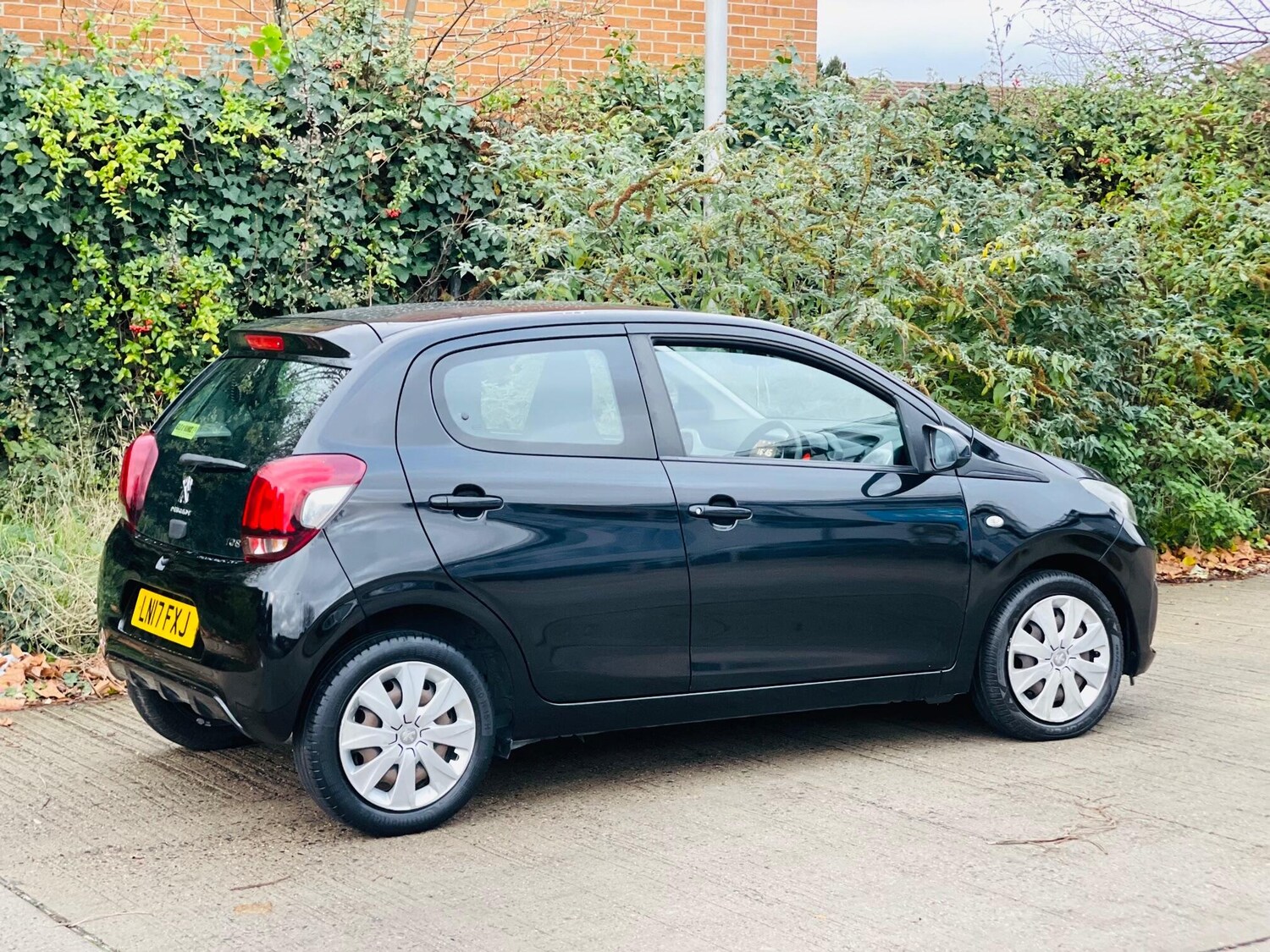 Used Peugeot 108 for sale - 76728346: Photo 25