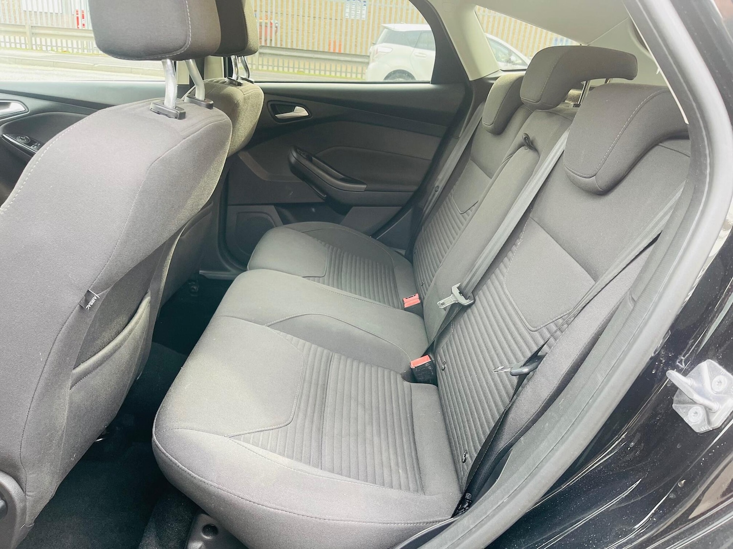 Used Ford Focus 2015 for sale - 76499428: Photo 7