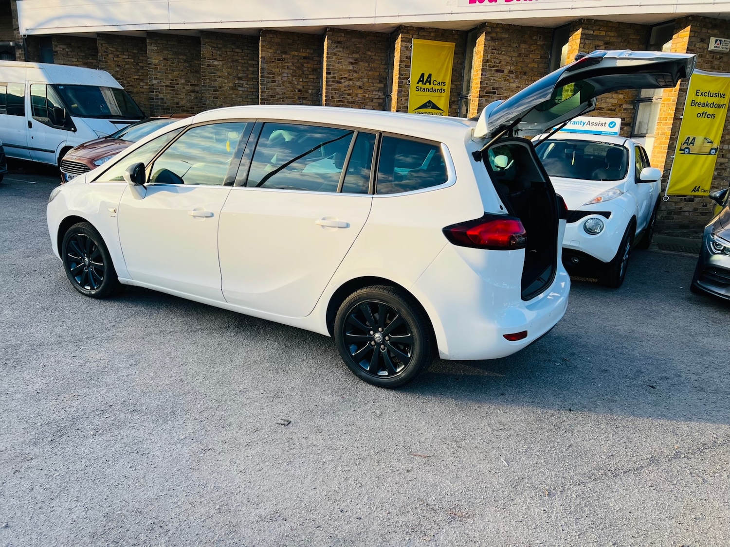 Used Vauxhall Zafira 2016 for sale - 77736177: Photo 6