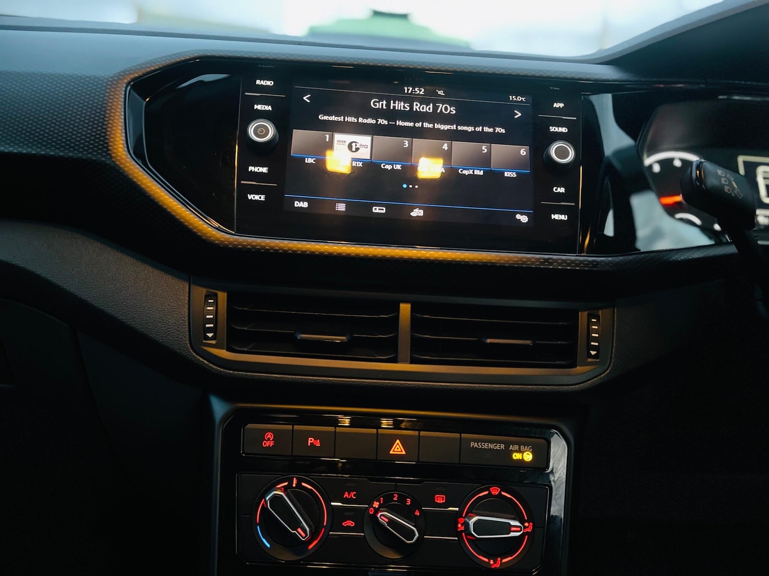 Used Volkswagen T-Cross 2019 for sale - 76398336: Photo 12