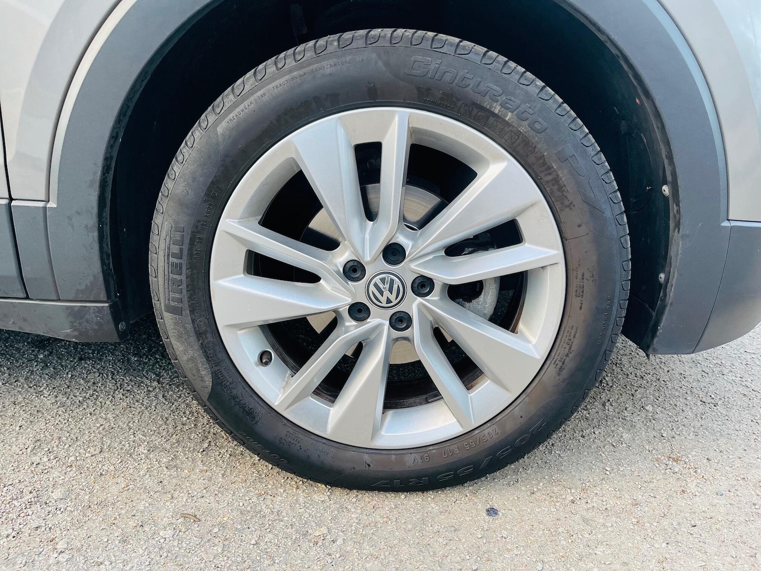 Used Volkswagen T-Cross 2019 for sale - 76398336: Photo 16