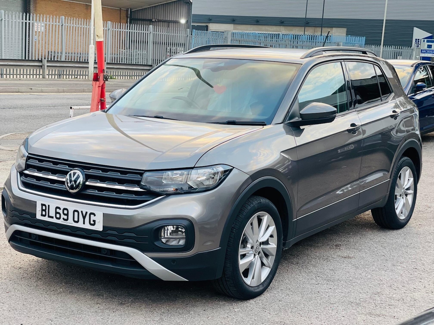 Used Volkswagen T-Cross 2019 for sale - 76398336: Photo 18