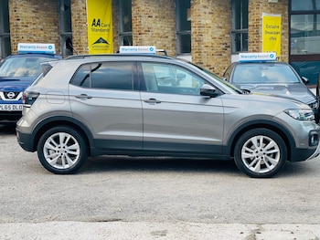 Used Volkswagen T-Cross 2019 for sale - 76398336: Photo
