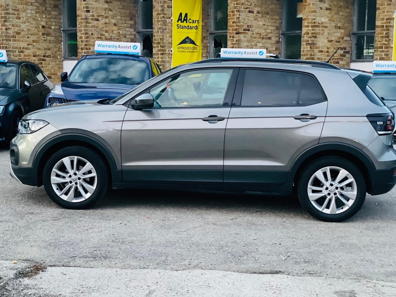 Used Volkswagen T-Cross 2019 for sale - 76398336: Photo 5