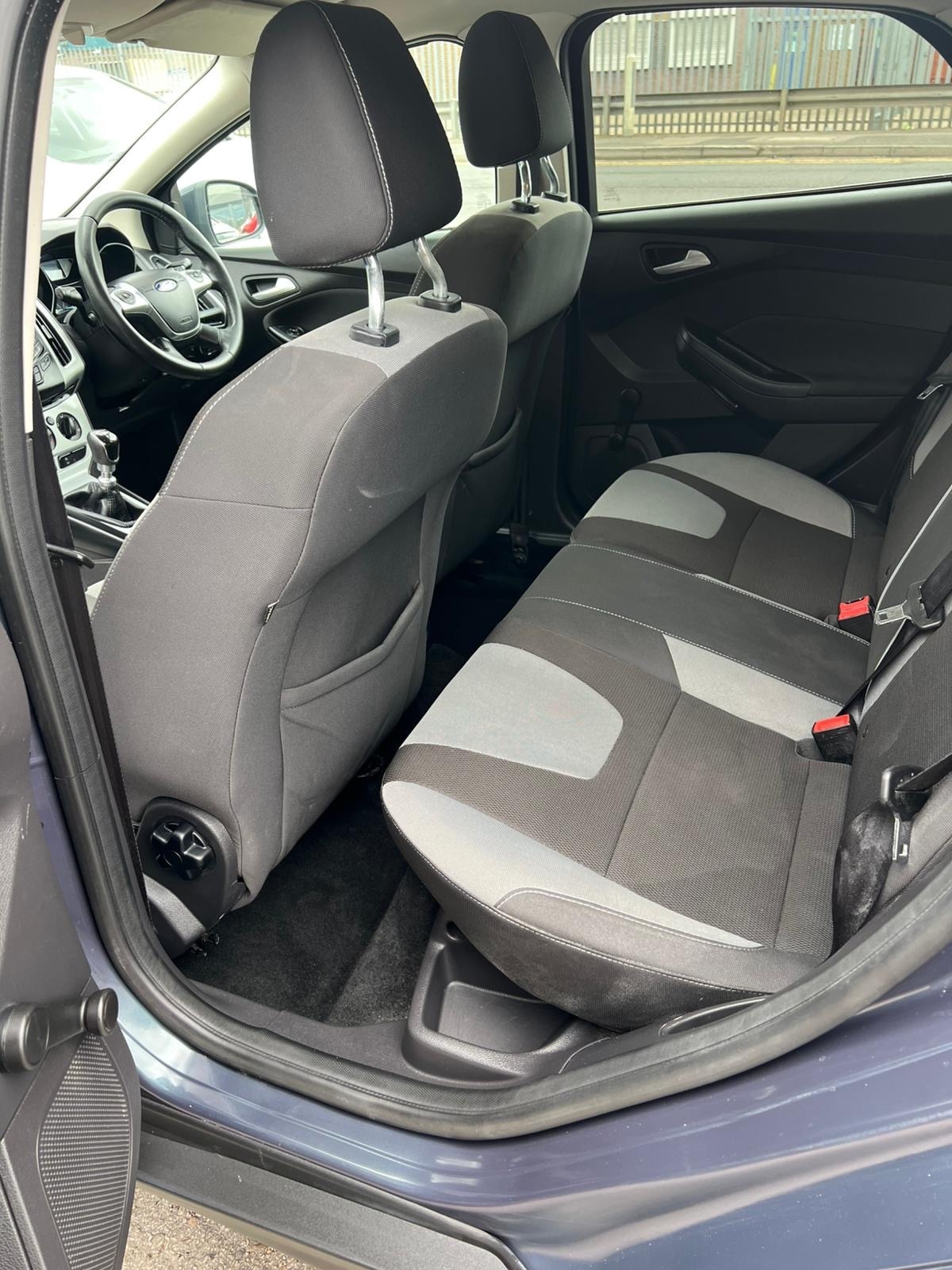 Used Ford Focus 2013 for sale - 78071034: Photo 9