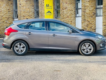 Used Ford Focus 2014 for sale - 78302052: Photo