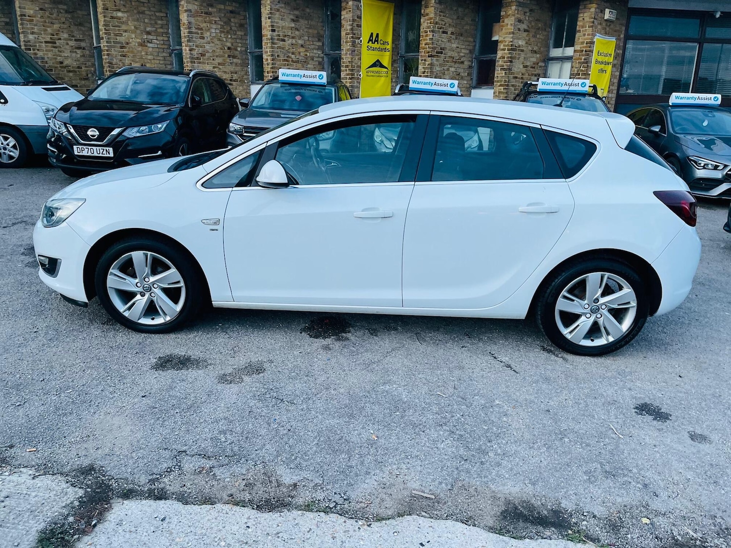 Used Vauxhall Astra for sale - 76473908: Photo 5