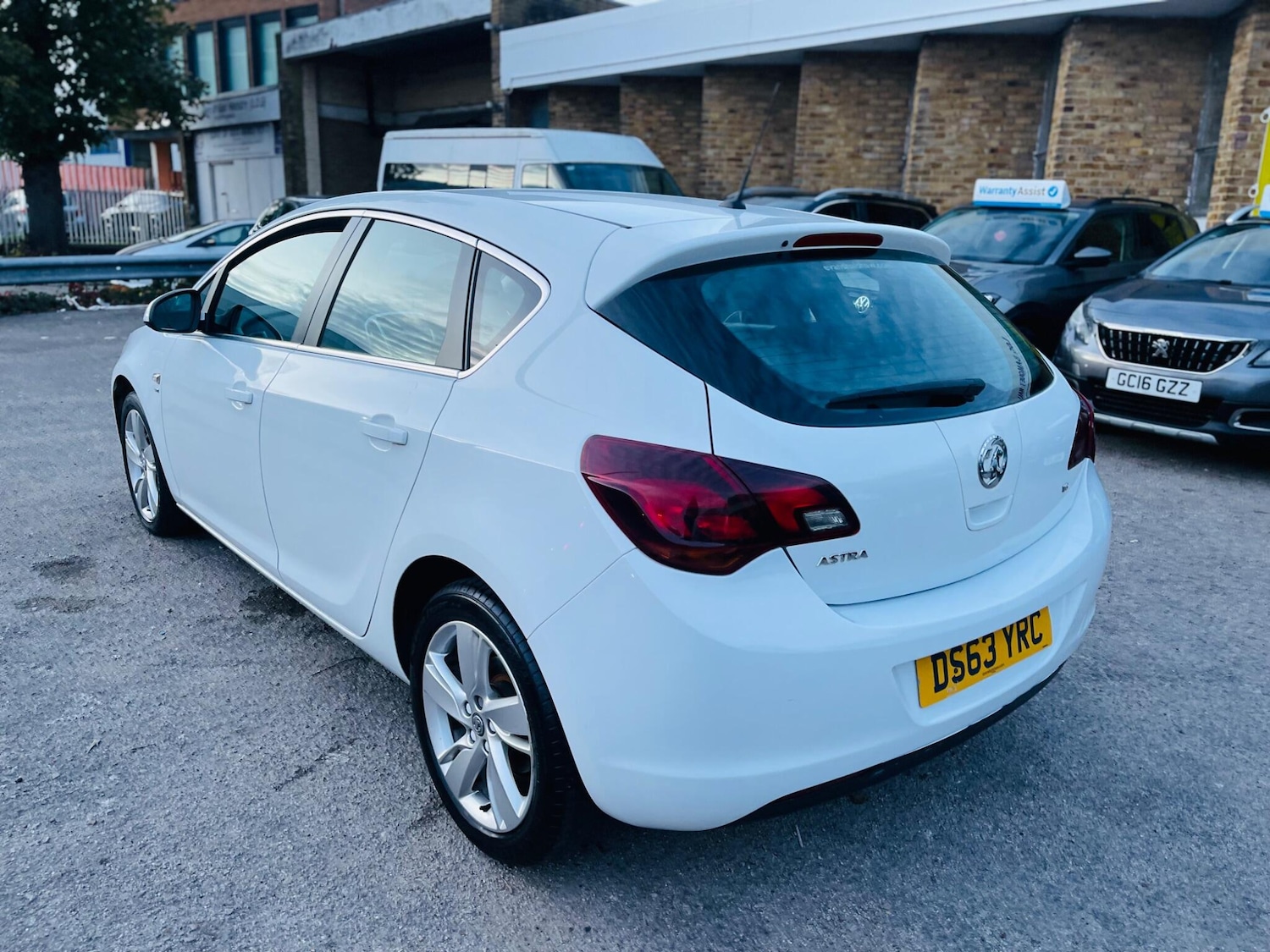 Used Vauxhall Astra for sale - 76473908: Photo 7