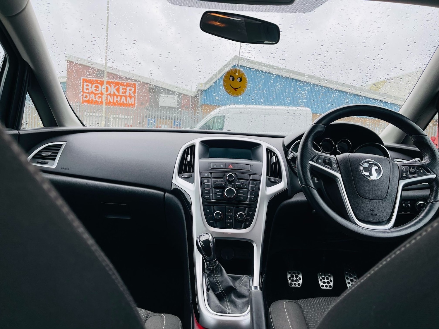 Used Vauxhall Astra 2012 for sale - 77272621: Photo 8