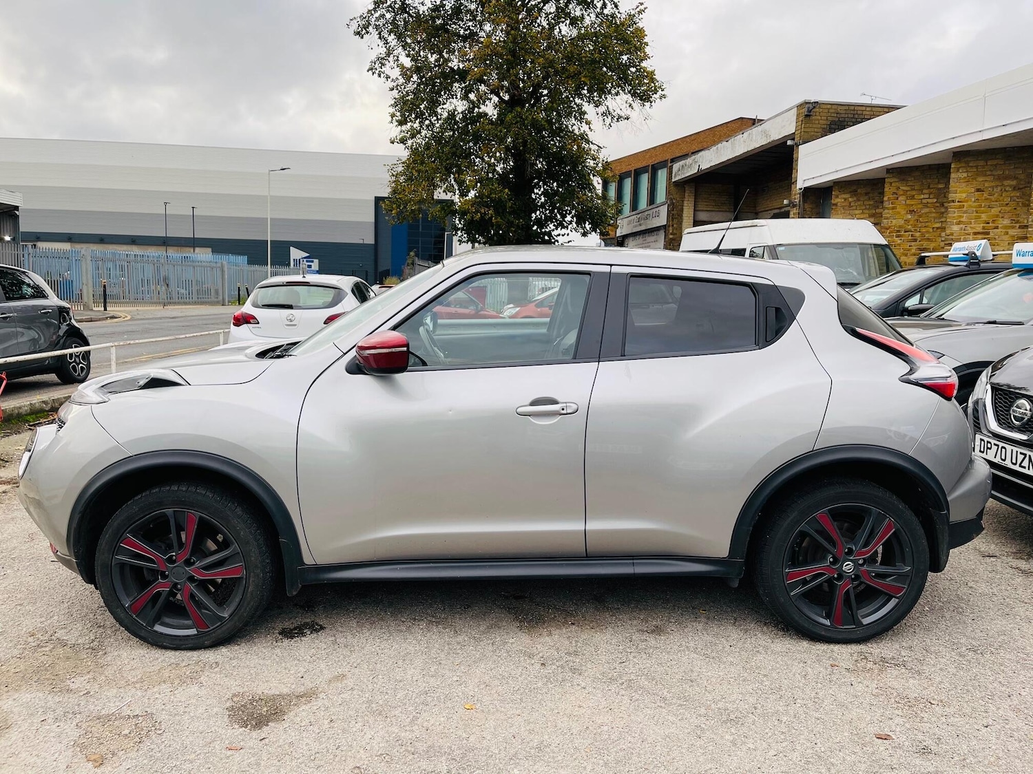 Used Nissan Juke 2016 for sale - 76549313: Photo 3