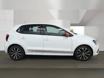 Used Volkswagen Polo 2016 for sale - 79610848: Photo