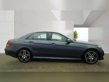Used Mercedes-Benz E Class 2015 for sale - 79323765: Photo