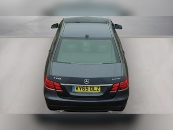 Used Mercedes-Benz E Class 2015 for sale - 79323765: Photo