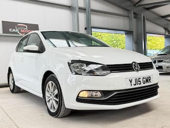 Used Volkswagen Polo 2015 for sale - 79610851: Photo
