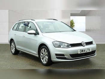 Used Volkswagen Golf 2014 for sale - 79133352: Photo