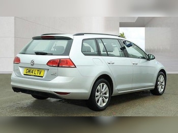 Used Volkswagen Golf 2014 for sale - 79133352: Photo