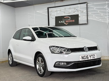 Used Volkswagen Polo 2016 for sale - 79133387: Photo