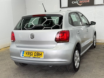 Used Volkswagen Polo 2011 for sale - 79133371: Photo