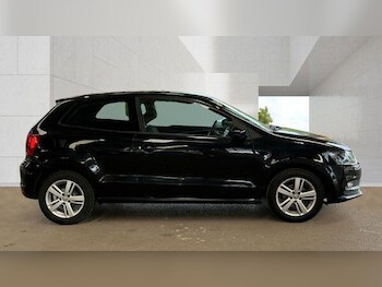 Used Volkswagen Polo 2017 for sale - 79133318: Photo