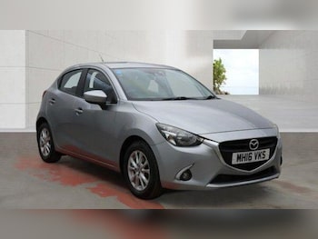 Used Mazda Mazda2 2016 for sale - 79133349: Photo