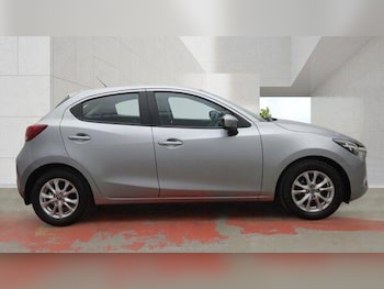Used Mazda Mazda2 2016 for sale - 79133349: Photo