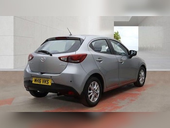 Used Mazda Mazda2 2016 for sale - 79133349: Photo