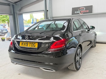 Used Mercedes-Benz C Class 2019 for sale - 79418406: Photo