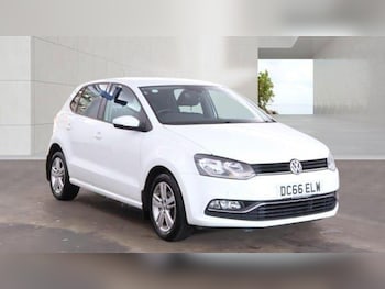 Used Volkswagen Polo 2016 for sale - 79323763: Photo