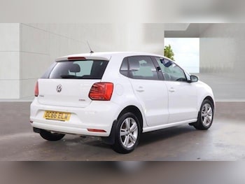 Used Volkswagen Polo 2016 for sale - 79323763: Photo