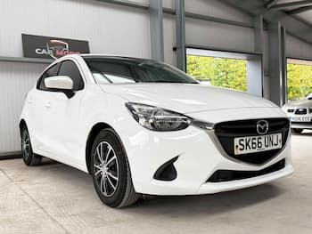 Used Mazda Mazda2 2016 for sale - 79810343: Photo
