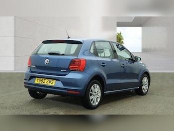 Used Volkswagen Polo 2016 for sale - 79133401: Photo
