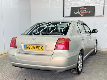 Used Toyota Avensis 2005 for sale - 79133332: Photo
