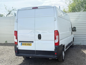 Used Peugeot Boxer 2018 for sale - 79474947: Photo