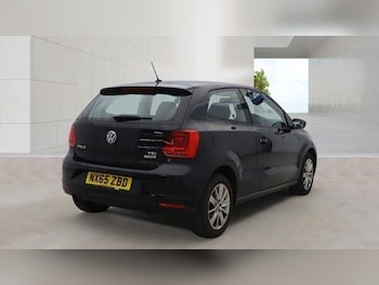 Used Volkswagen Polo 2015 for sale - 79543704: Photo