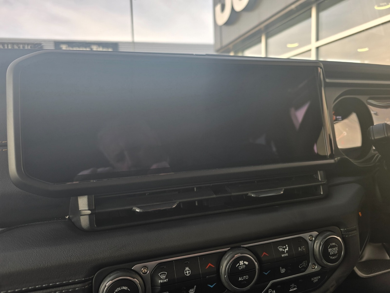 Used Jeep Wrangler 2024 for sale - 77519064: Photo 29