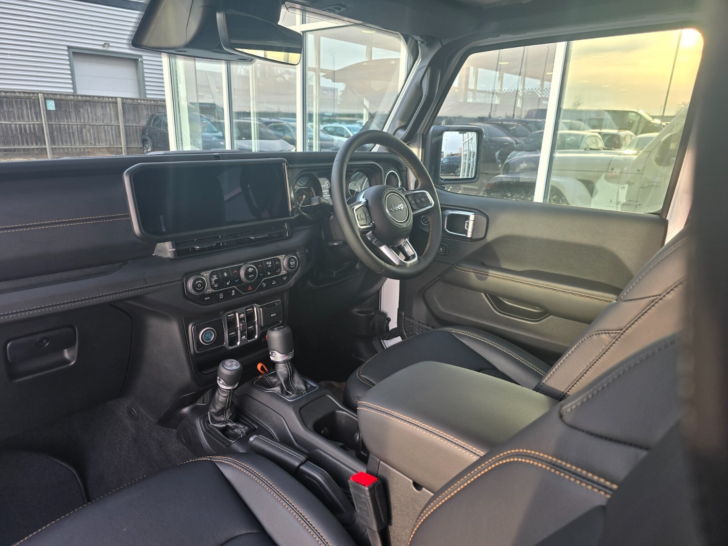 Used Jeep Wrangler 2024 for sale - 77519064: Photo 4