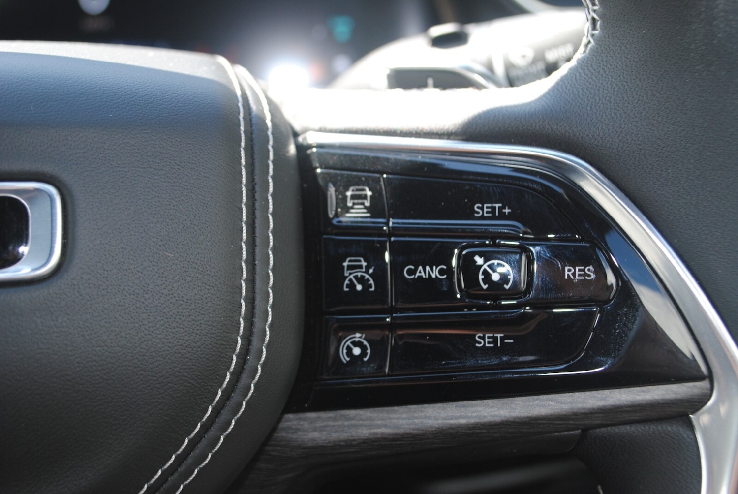 Used Jeep Grand Cherokee 2024 for sale - 77519059: Photo 48