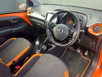 Used Toyota AYGO 2019 for sale - 77786218: Photo